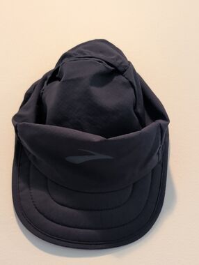 Brooks Running Cap with Reflective Logo - Black